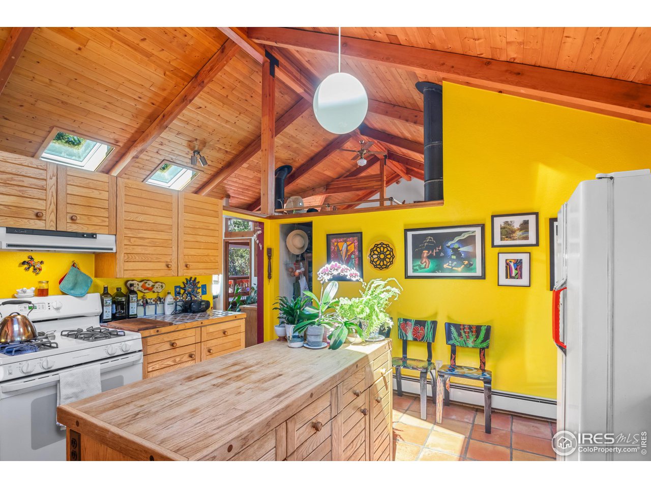 470 Brook Circle Boulder, CO 80302 - Photo 8 of 40 Chopping block island