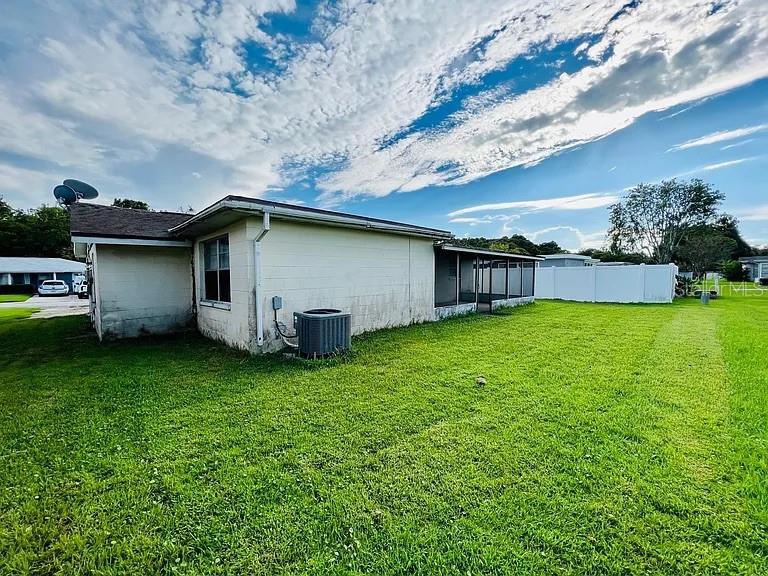 7907 Yucca Drive New Port Richey, FL 34653 - Photo 7 of 18