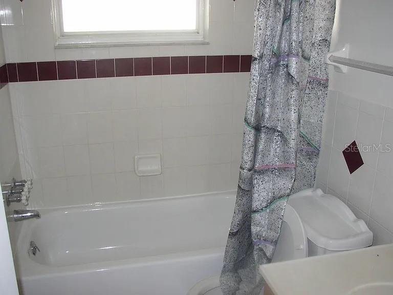 7907 Yucca Drive New Port Richey, FL 34653 - Photo 9 of 18