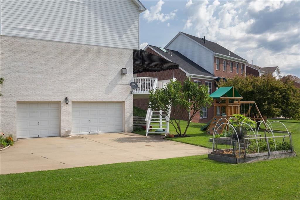 501 Hidden Court McKees Rocks, PA 15136 - Photo 23 of 25