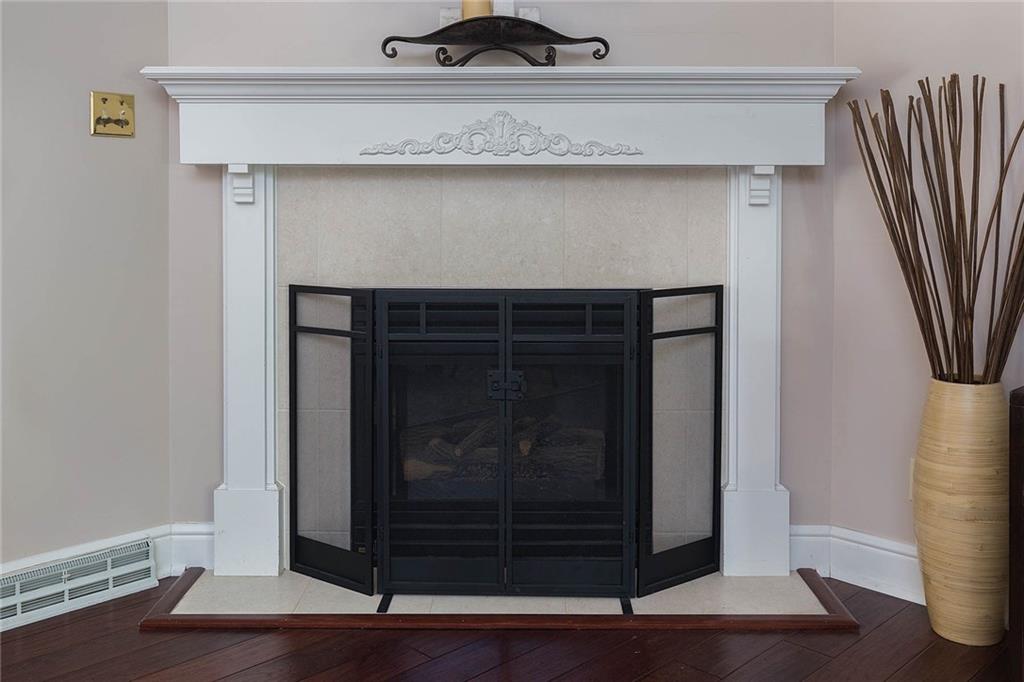 501 Hidden Court McKees Rocks, PA 15136 - Photo 9 of 25 Gas fireplace