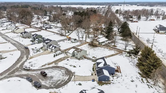 $330,000 | 29767 Georgia Place, Elkhart, IN 46514