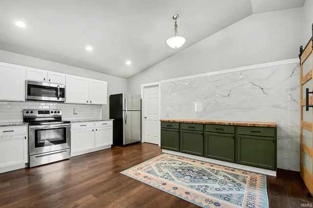 $330,000 | 29767 Georgia Place, Elkhart, IN 46514