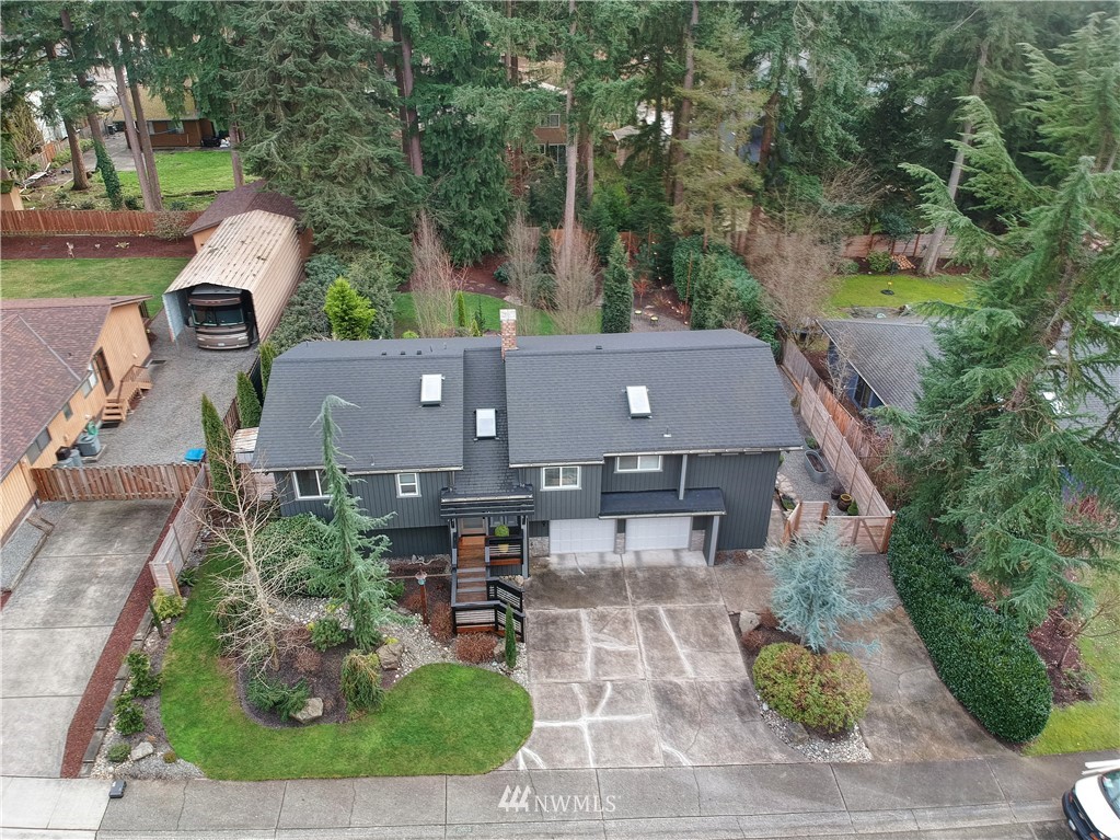 15003 Southeast 138th Place Renton, WA 98059 - Photo 37 of 38 an aerial view of a house with a garden