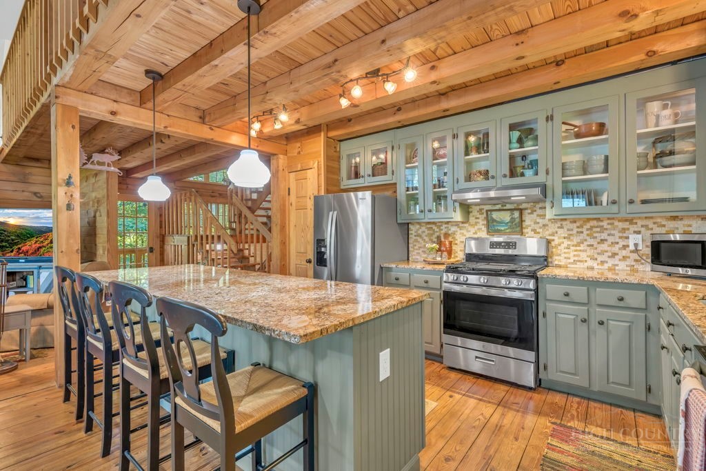 473 Double Knob Road Banner Elk, NC 28604 - Photo 22 of 48 Gallery Image 22