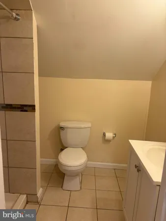 a bathroom with a toilet