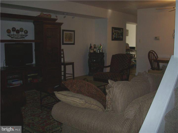94 Markel Road Malvern, PA 19355 - Photo 2 of 5 Living Room