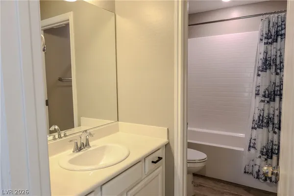 $2,550 | 12528 Mosticone Way, Las Vegas, NV 89141