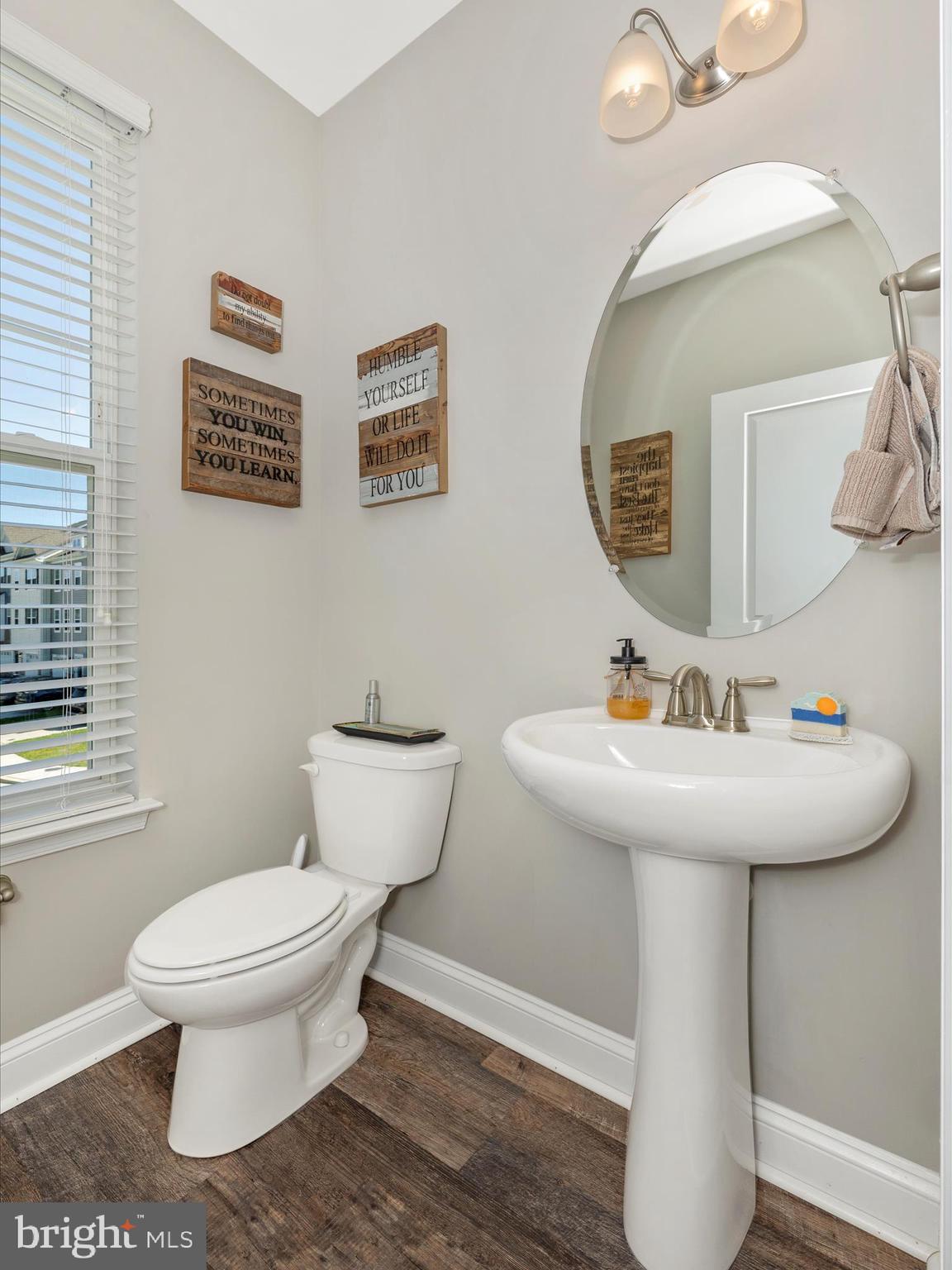 4652 Cambria Road Frederick, MD 21703 - Photo 23 of 40 Powder Room