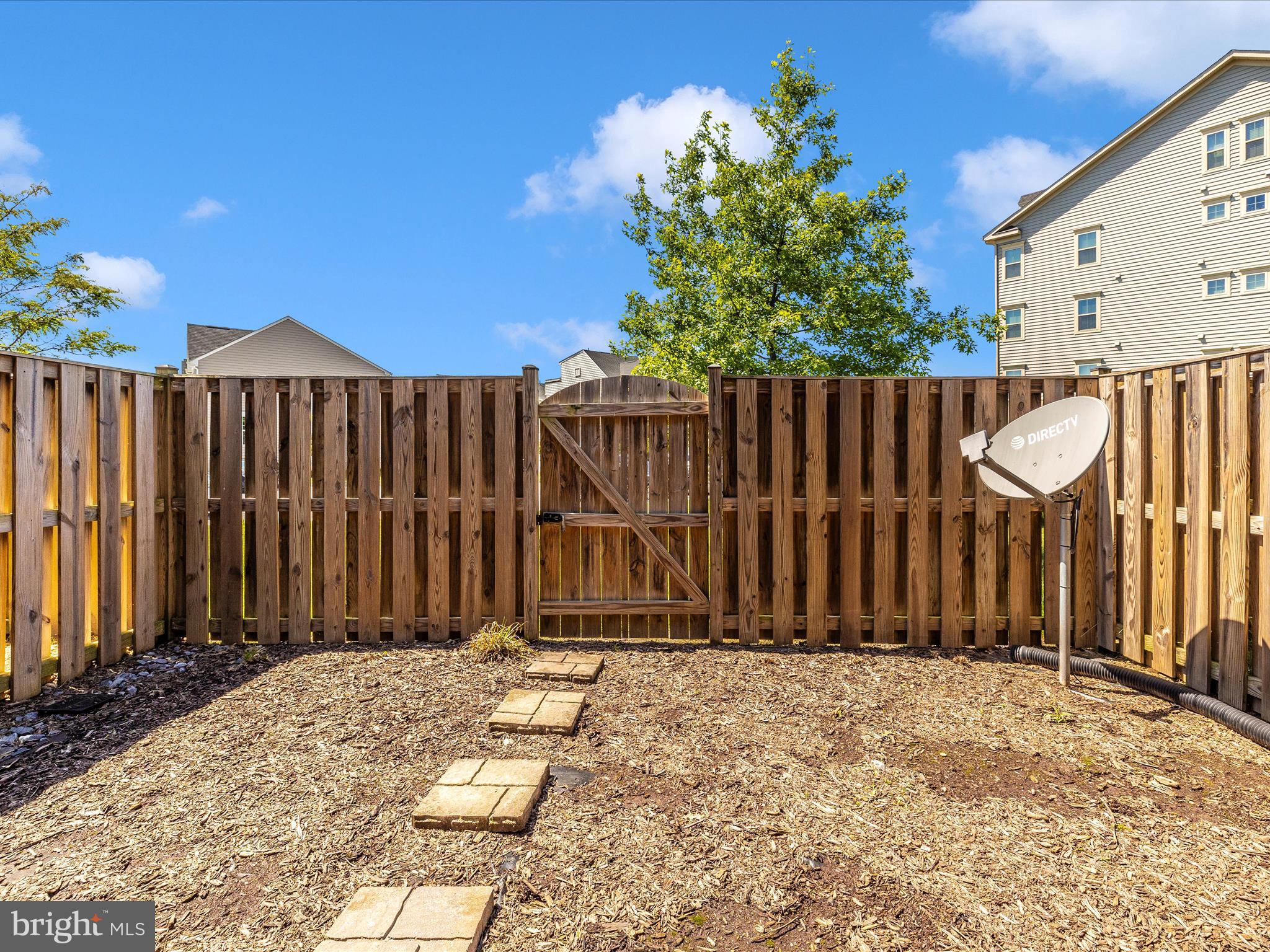 4652 Cambria Road Frederick, MD 21703 - Photo 34 of 40 Exterior Back