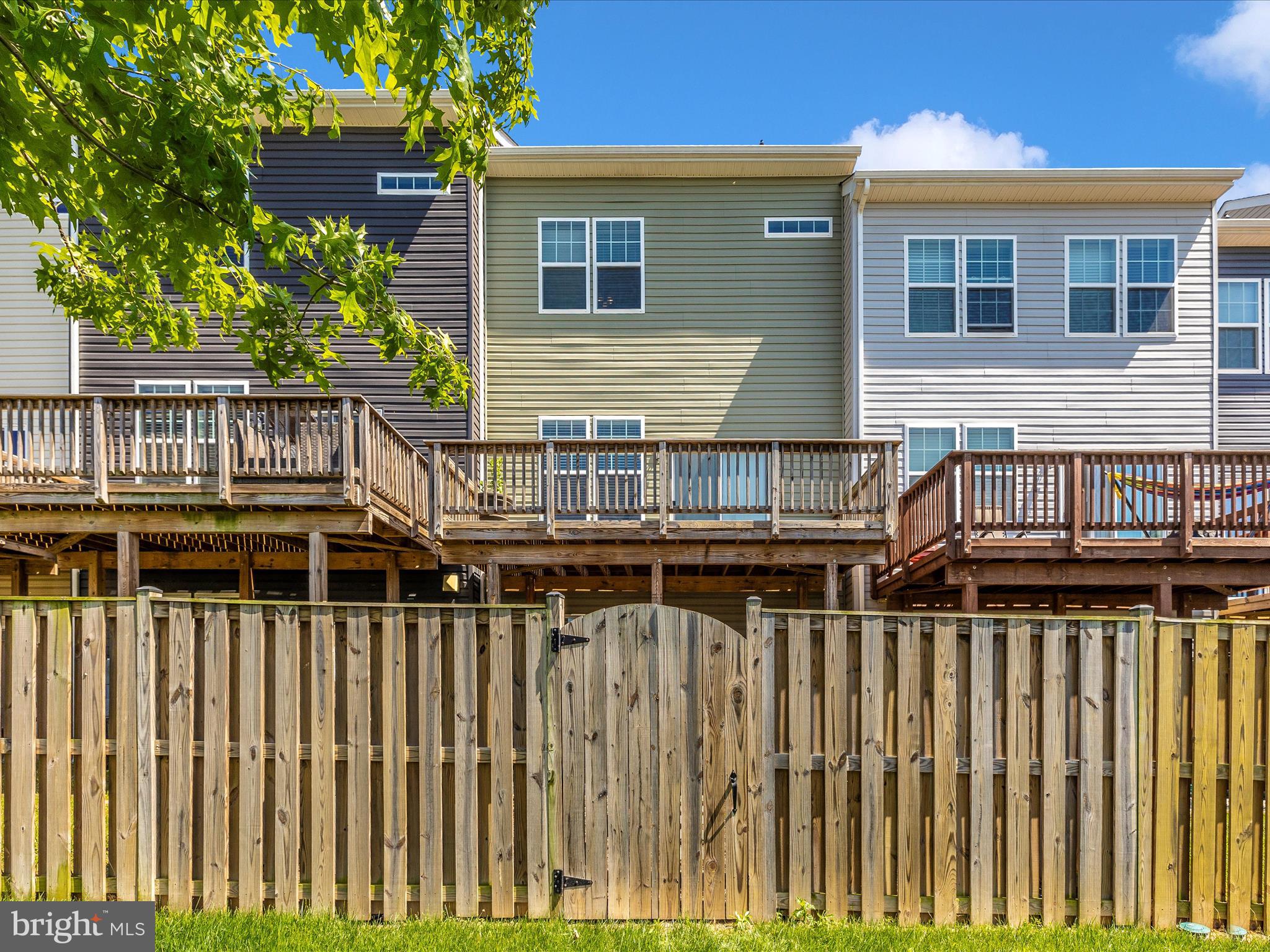 4652 Cambria Road Frederick, MD 21703 - Photo 36 of 40 Exterior Back