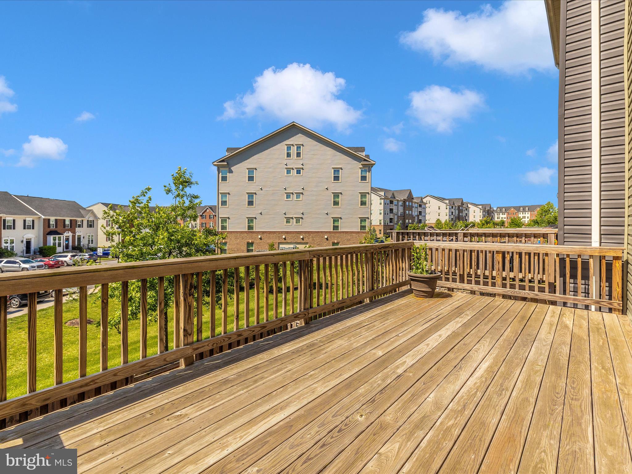 4652 Cambria Road Frederick, MD 21703 - Photo 37 of 40 Exterior Deck