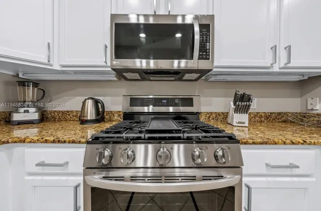 $300,000 | 7526 Seven Eagles Way, Kissimmee, FL 34747