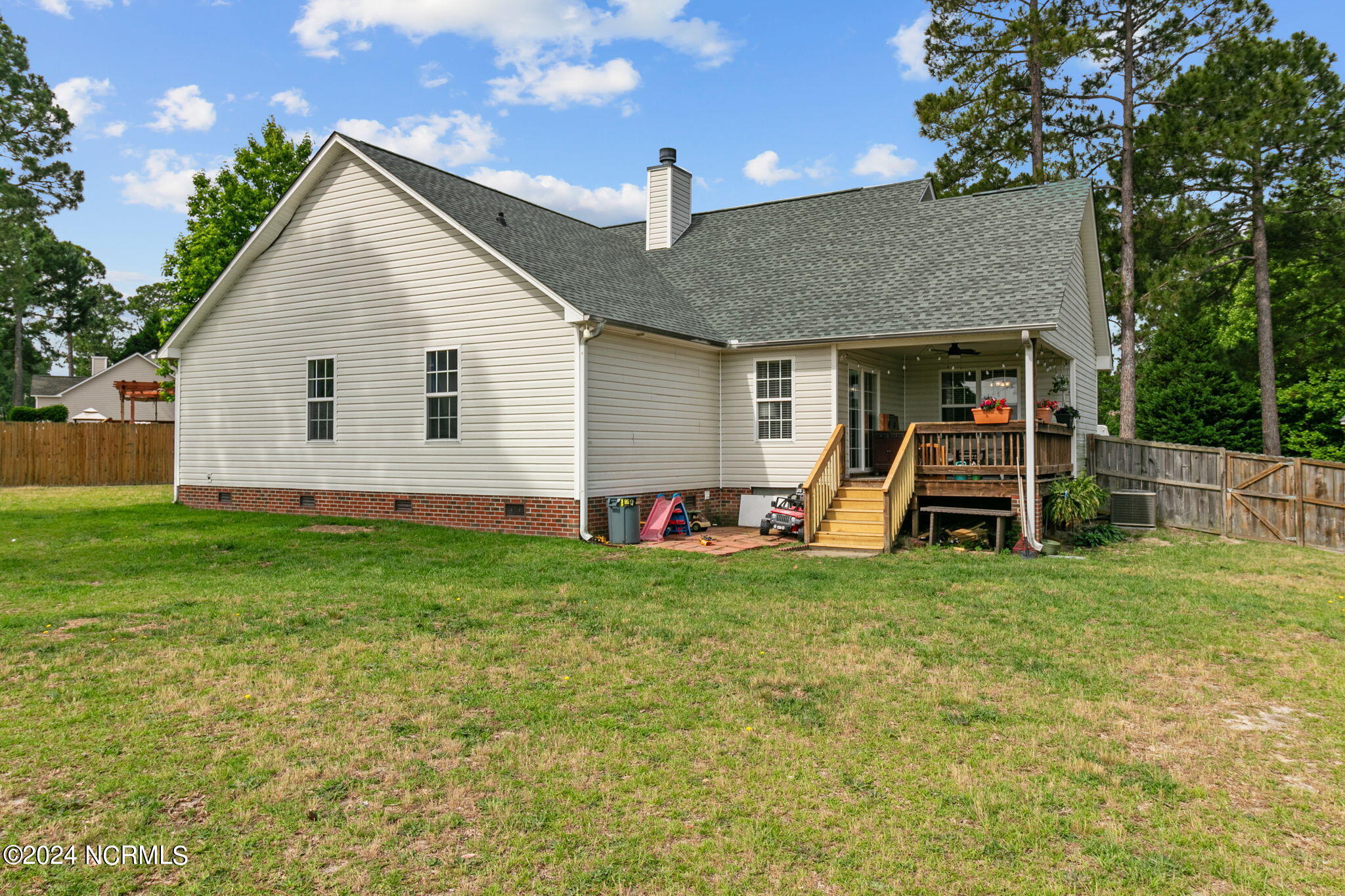 275 Chesapeake Road Cameron, NC 28326 - Photo 23 of 32 34-web-or-mls-IMG_5822
