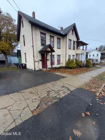 $125,000 | 108 Forest Street, Gloversville, NY 12078