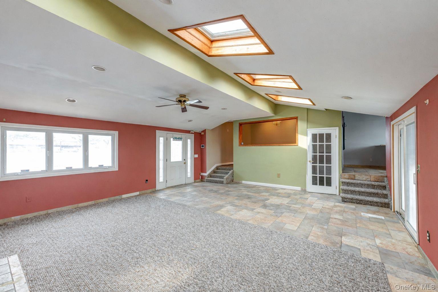 11 Lawrence Road Deer Park, NY 11729 - Photo 3 of 17