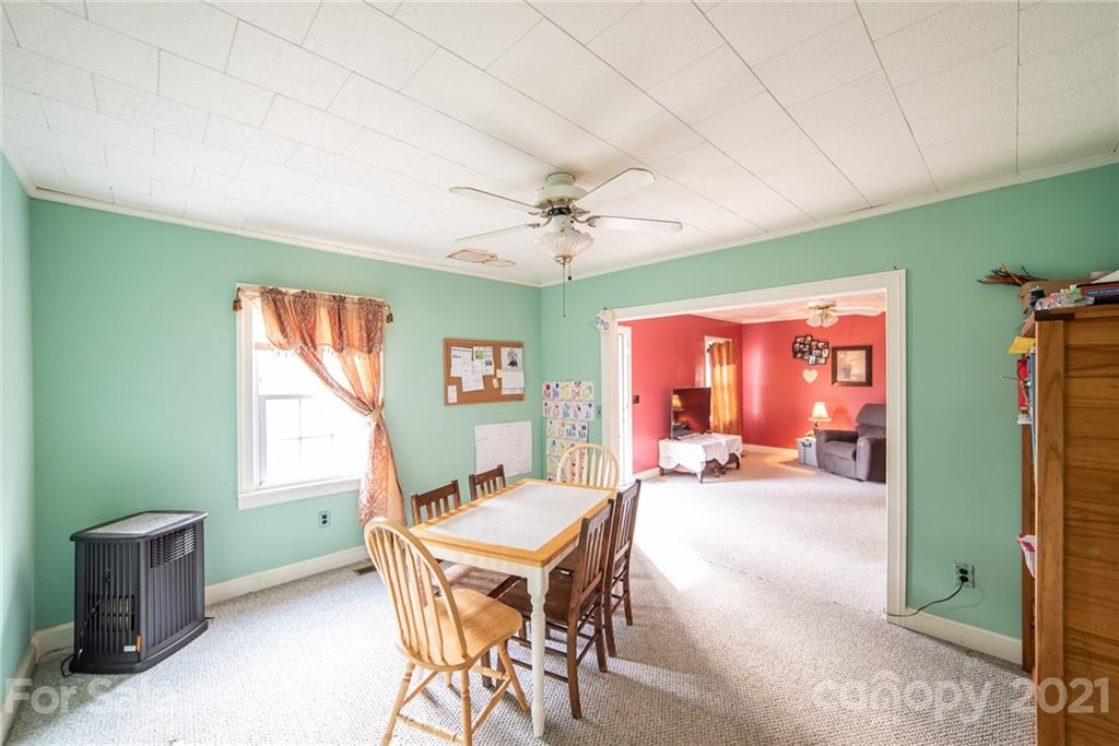 6784 Hightower Road Great Falls, SC 29055 - Photo 4 of 10 Gallery Image 4