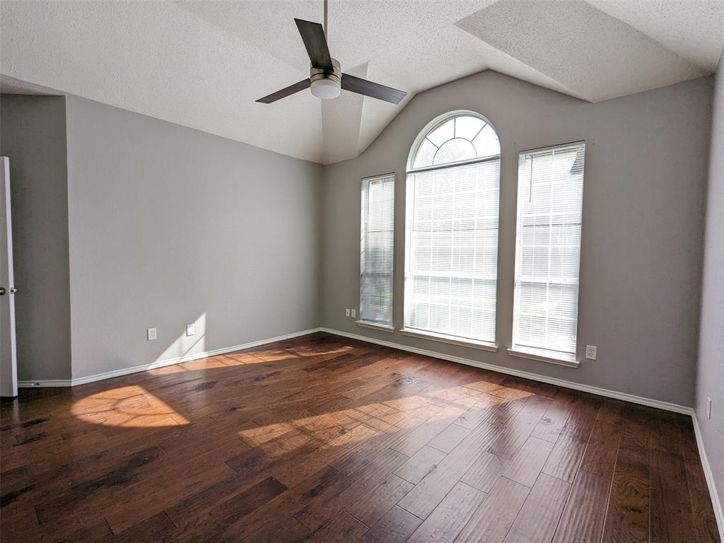 4720 Mt Hood Road Fort Worth, TX 76137 - Photo 6 of 30