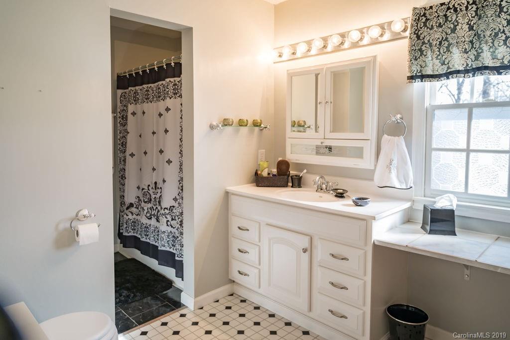611 Peacehaven Road, Unit 16 Kannapolis, NC 28083 - Photo 22 of 34 Gallery Image 22
