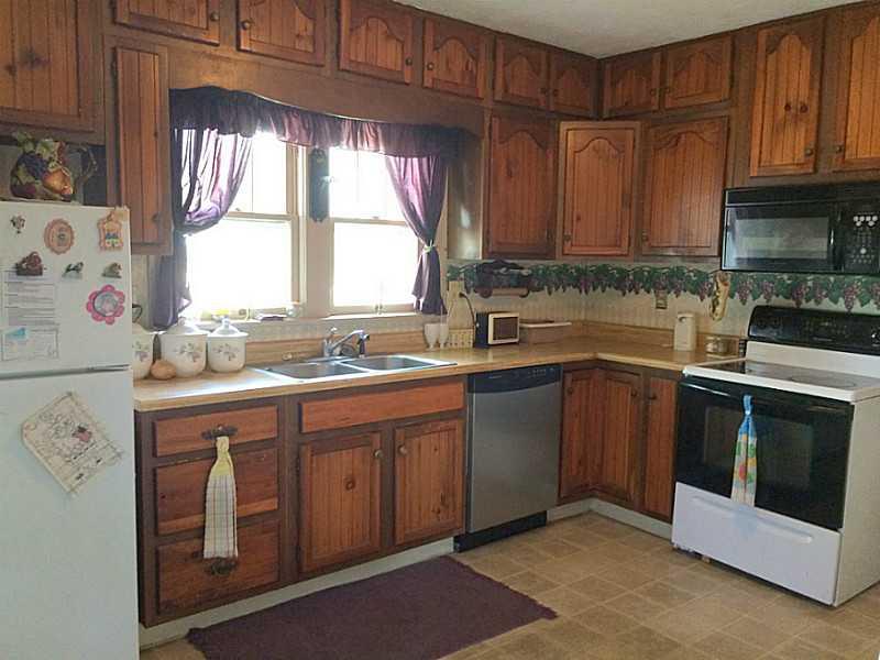 3603 Clark Street Anderson, IN 46013 - Photo 8 of 22 Gallery Image 8