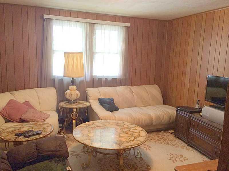 3603 Clark Street Anderson, IN 46013 - Photo 9 of 22 Gallery Image 9