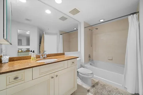 $409,000 | 347 North New River Drive East, Unit 1506, Fort Lauderdale, FL 33301