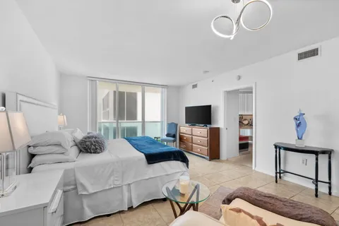 $409,000 | 347 North New River Drive East, Unit 1506, Fort Lauderdale, FL 33301