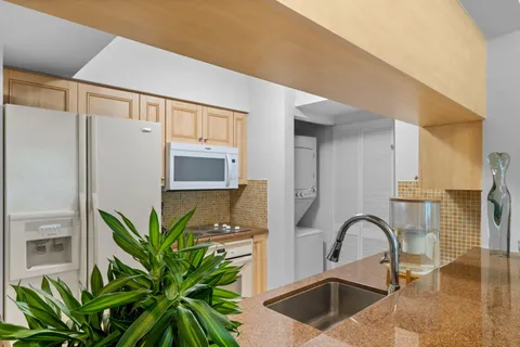 $409,000 | 347 North New River Drive East, Unit 1506, Fort Lauderdale, FL 33301