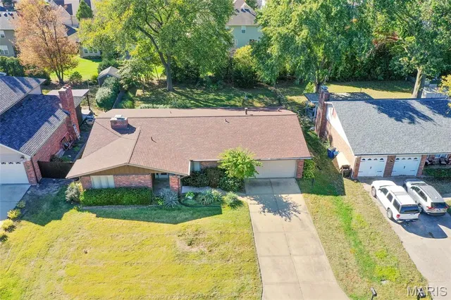 $245,000 | 1033 Sherbrooke Road, St. Charles, MO 63303