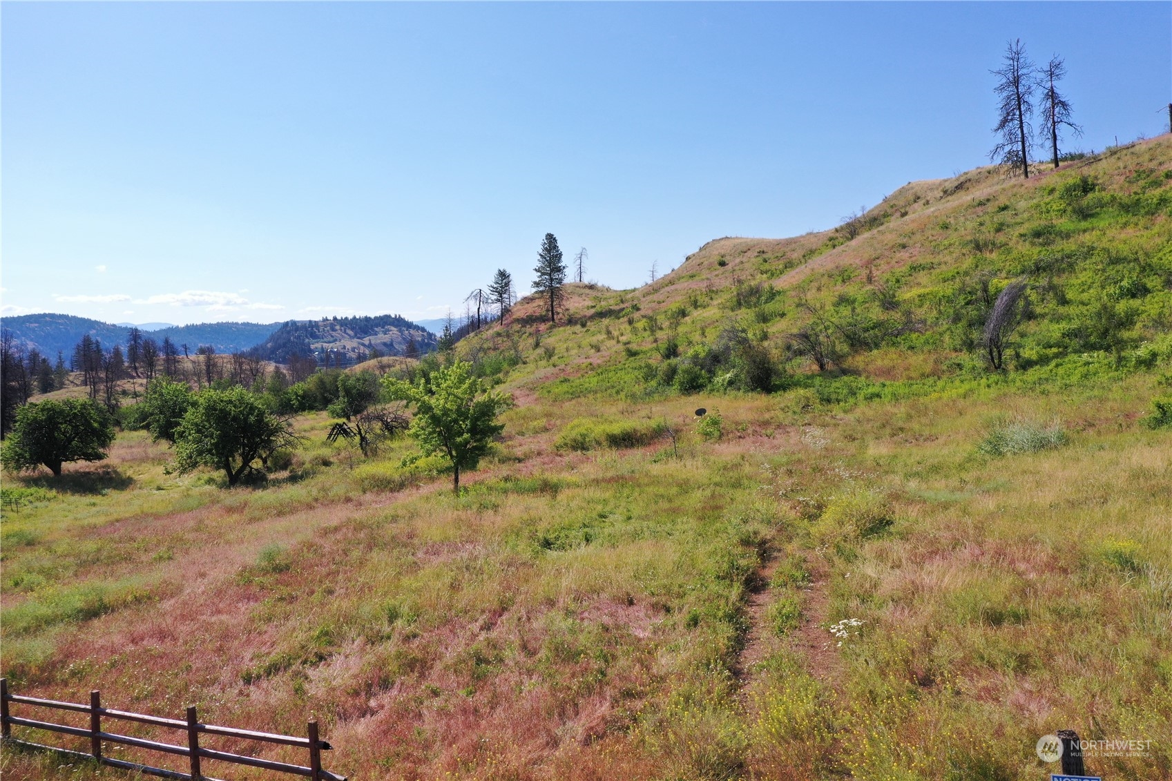 107 Eighme Road Oroville, WA 98844 - Photo 3 of 13 Gallery Image 3