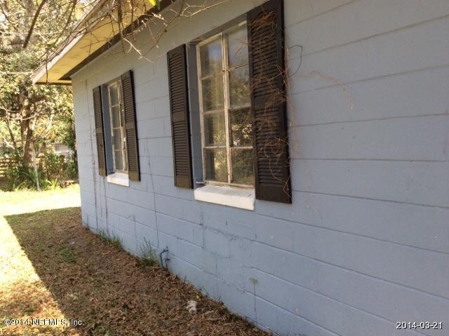 9731 Hogan Road Jacksonville, FL 32246 - Photo 3 of 17 3
