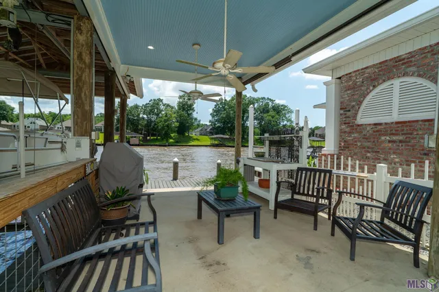 $394,900 | 12361 Home Port Drive, Maurepas, LA 70449