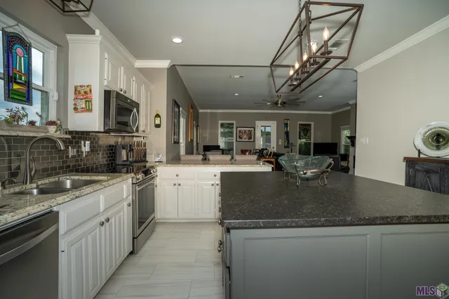 $394,900 | 12361 Home Port Drive, Maurepas, LA 70449