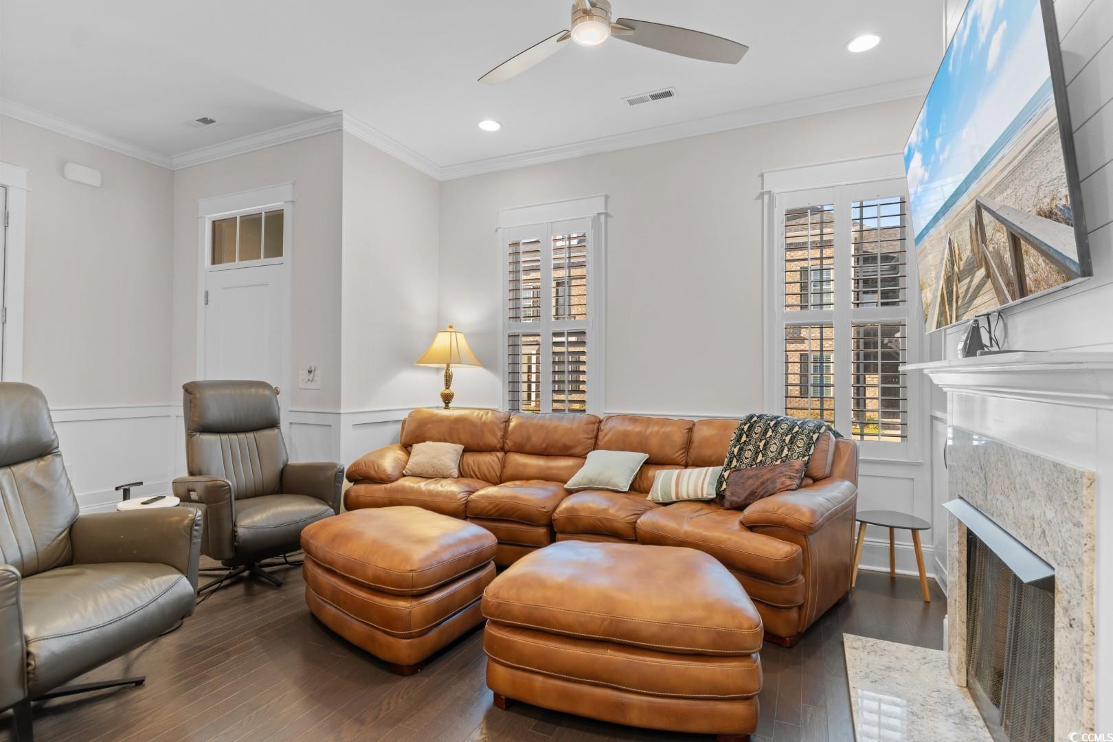 847 Iris Street, Unit A Myrtle Beach, SC 29577 - Photo 5 of 40