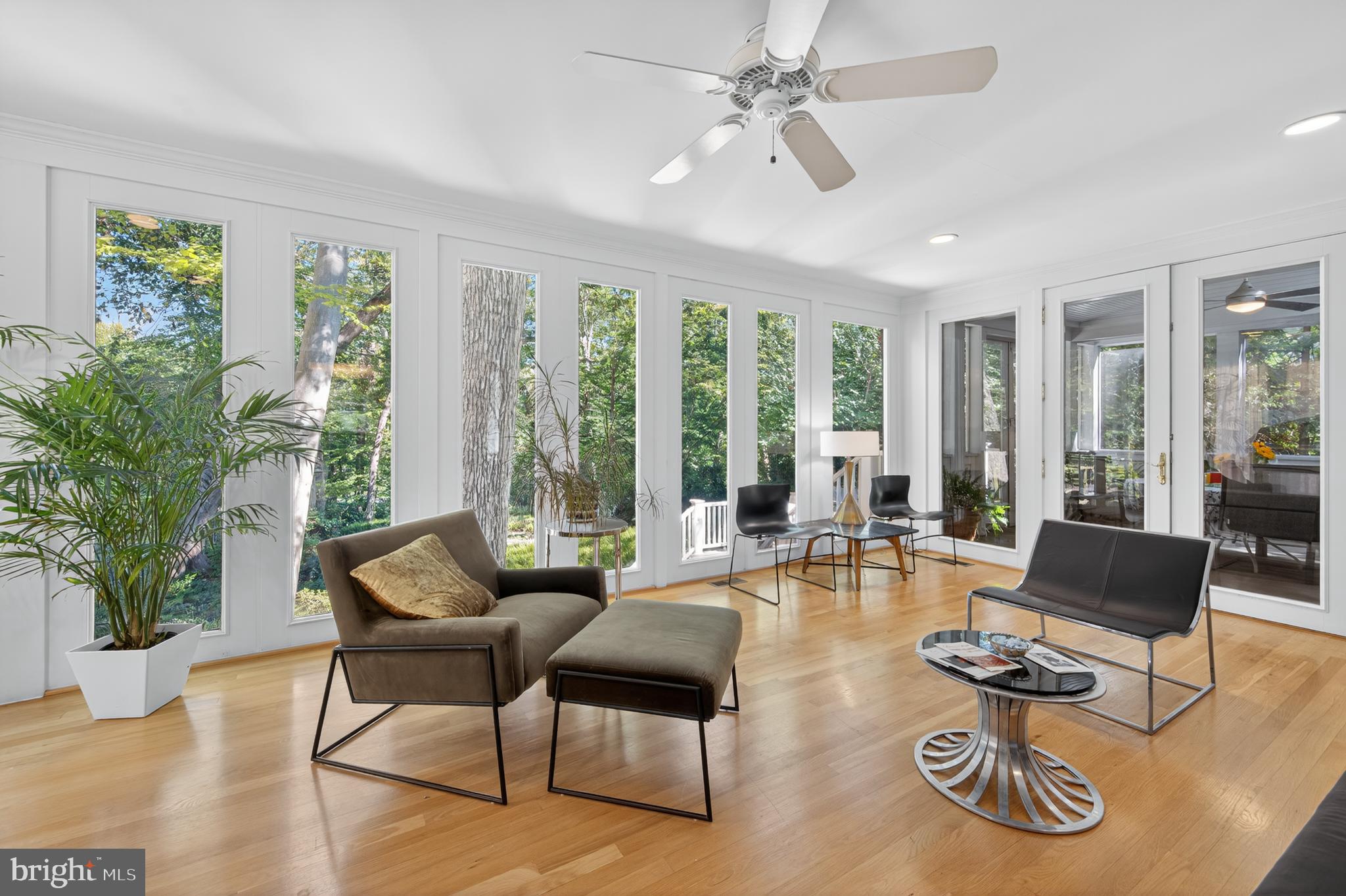 3137 Aberfoyle Place Northwest Washington, DC 20015 - Photo 13 of 85 living