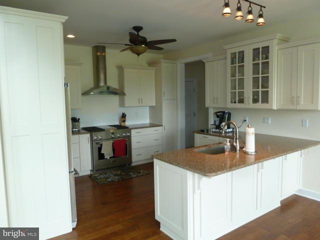 1727 Lampeter Road Lancaster, PA 17602 - Photo 11 of 48