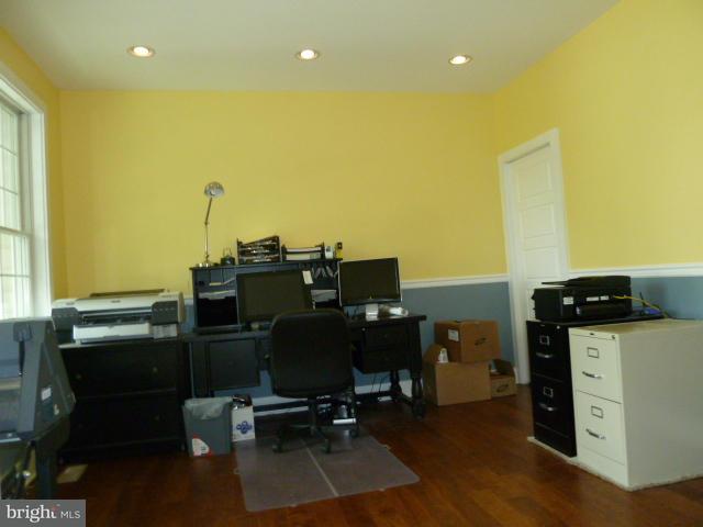 1727 Lampeter Road Lancaster, PA 17602 - Photo 20 of 48