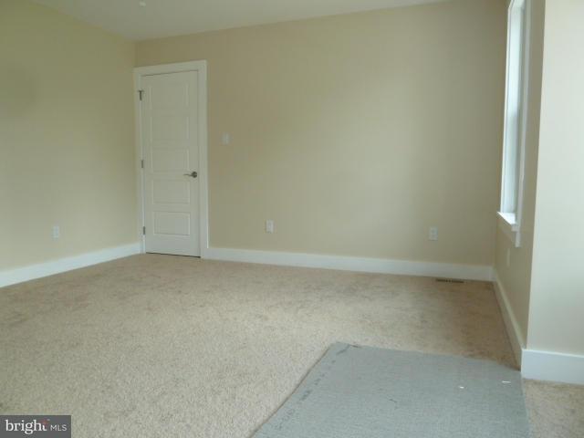 1727 Lampeter Road Lancaster, PA 17602 - Photo 34 of 48