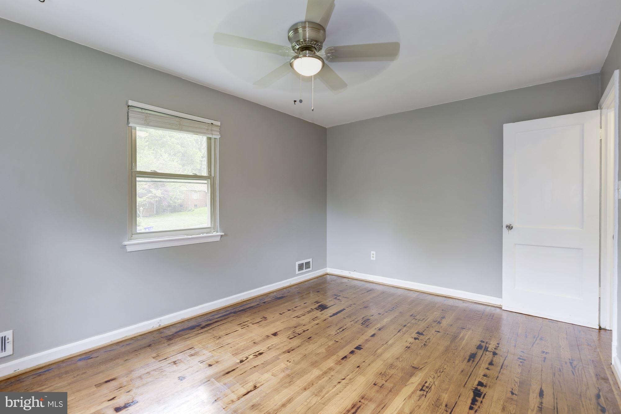 2814 Byron Court Silver Spring, MD 20902 - Photo 14 of 29 Bedroom