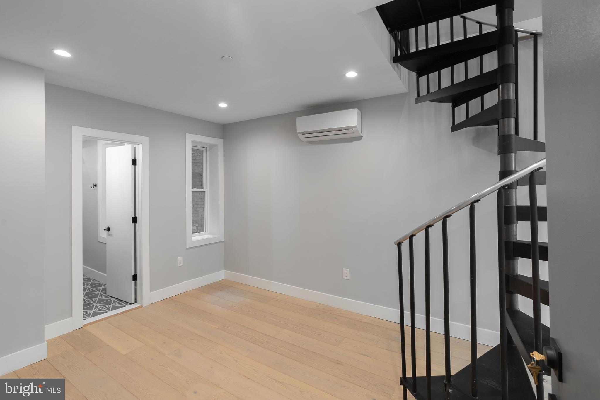 1707 Rittenhouse Square, Unit 1F Philadelphia, PA 19103 - Photo 17 of 24