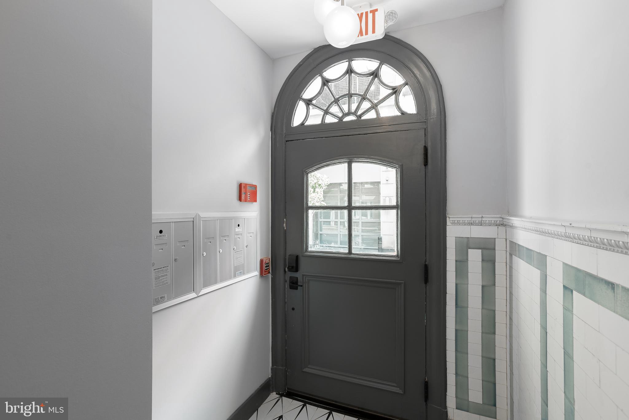 1707 Rittenhouse Square, Unit 1F Philadelphia, PA 19103 - Photo 21 of 24