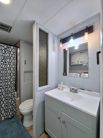 $75,000 | 116 Robin Hood Lane, Exeter, NH 03833