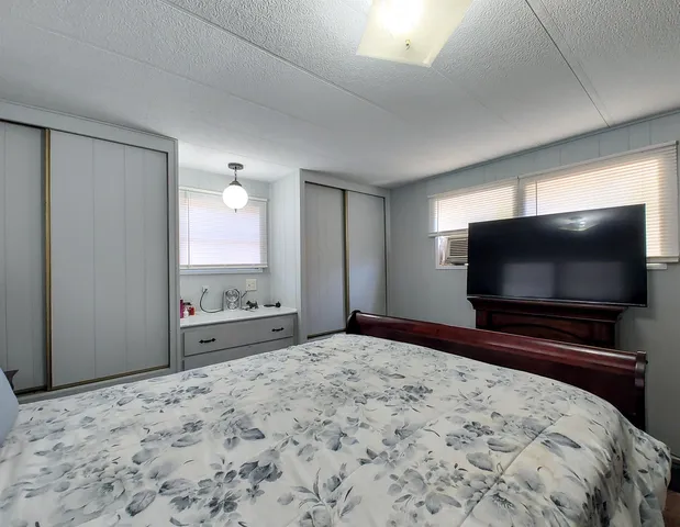 $75,000 | 116 Robin Hood Lane, Exeter, NH 03833