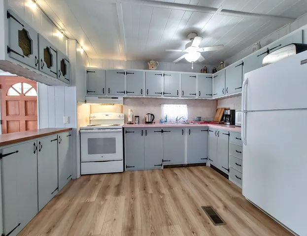 $75,000 | 116 Robin Hood Lane, Exeter, NH 03833