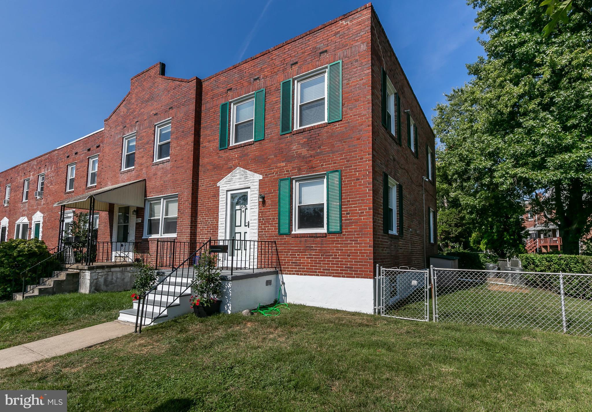 End Unit Brick Townhouse