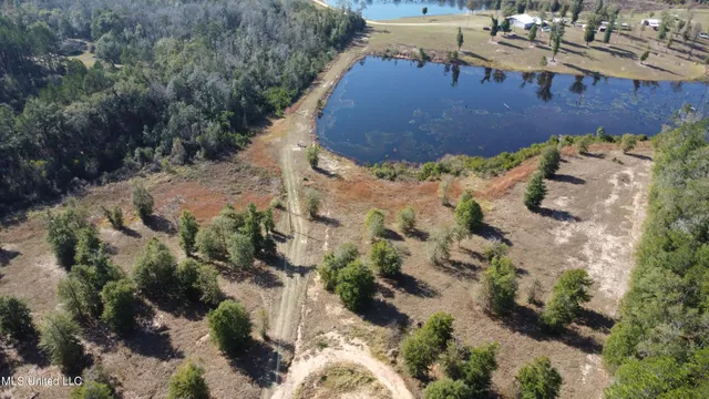 $279,000 | 14119 Highway 98, Lucedale, MS 39452