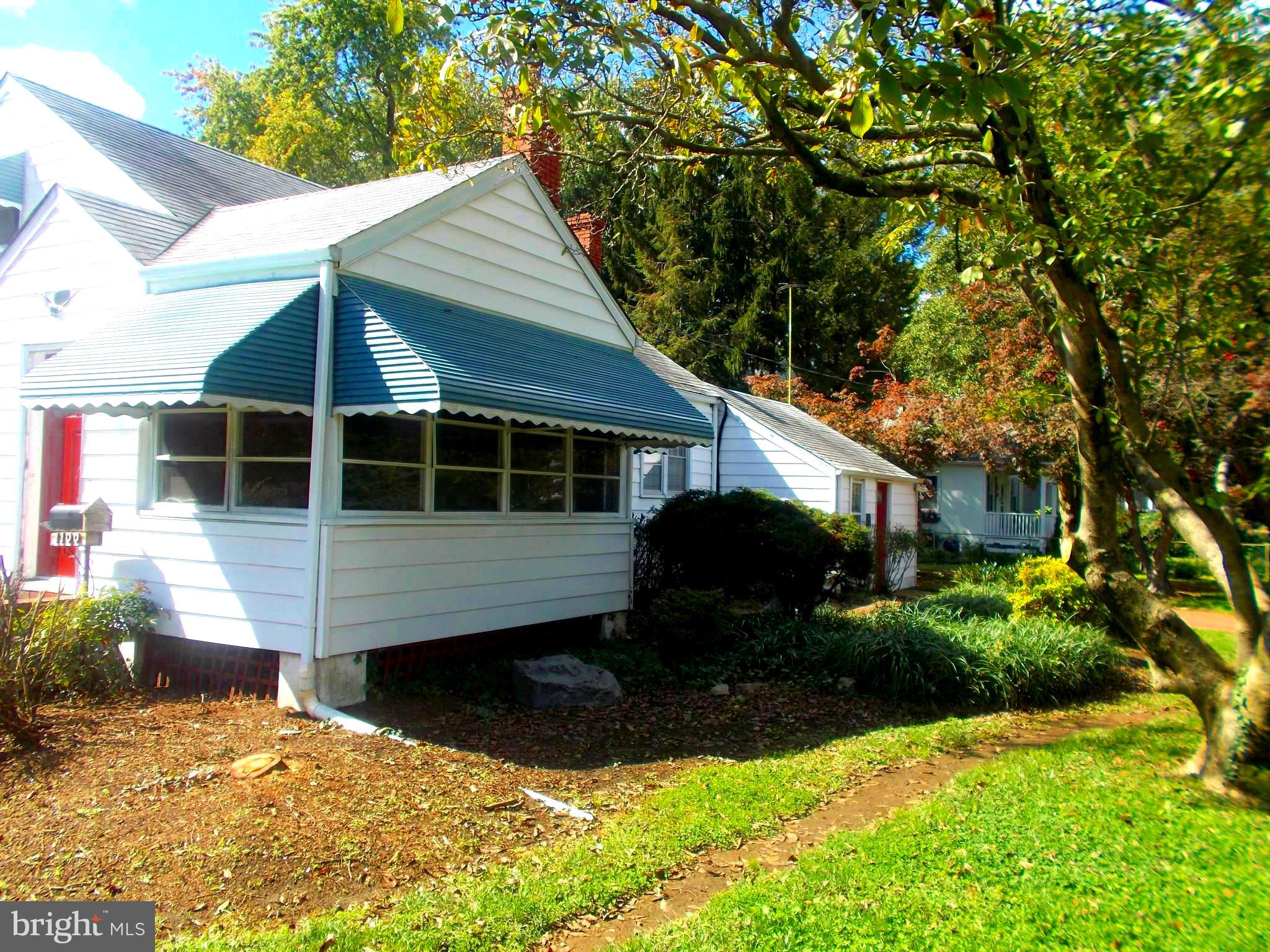 1100 Bay Ridge Avenue Annapolis, MD 21403 - Photo 3 of 27 Side View