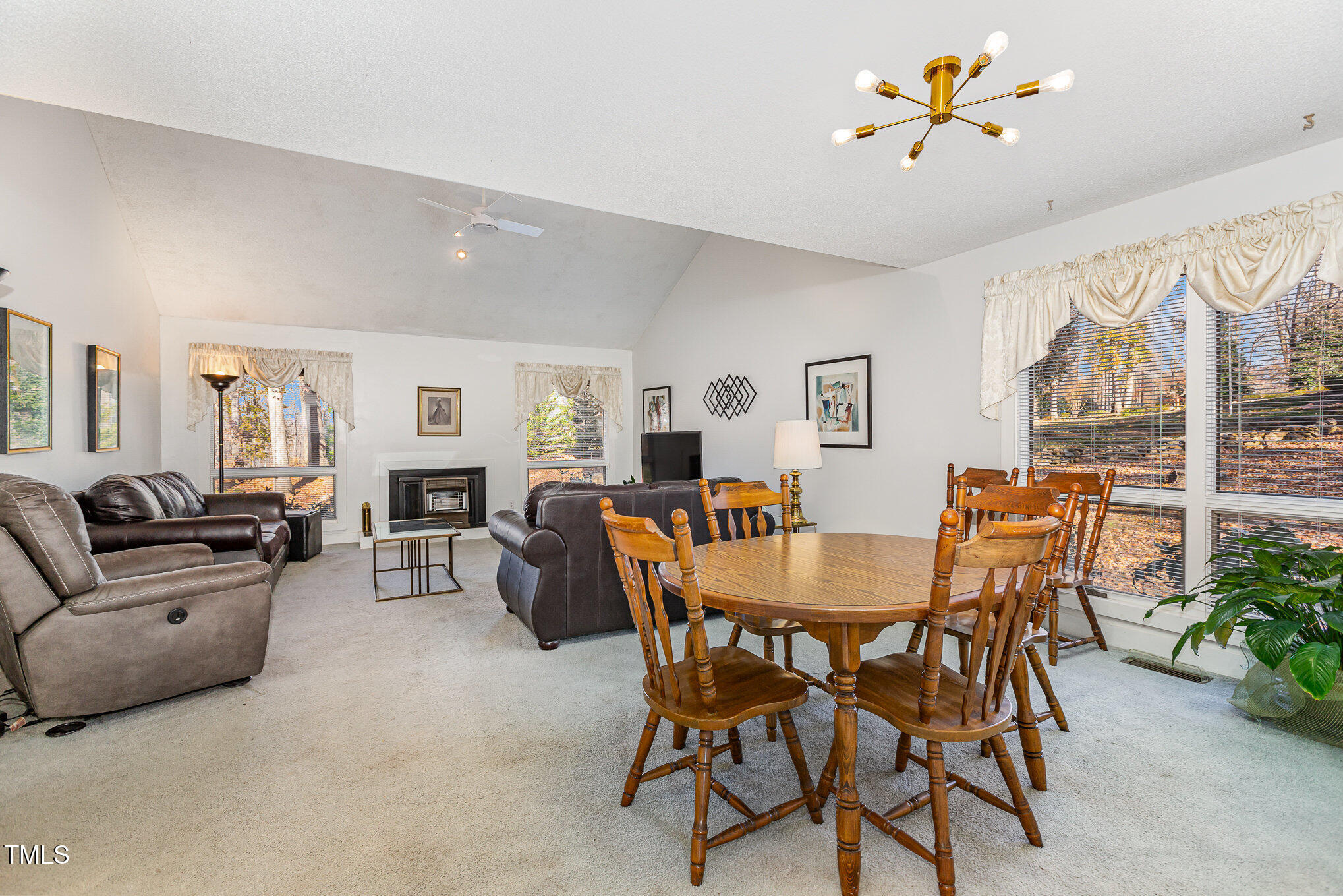 329 North Ridge Circle Roxboro, NC 27574 - Photo 11 of 30 012_file_982