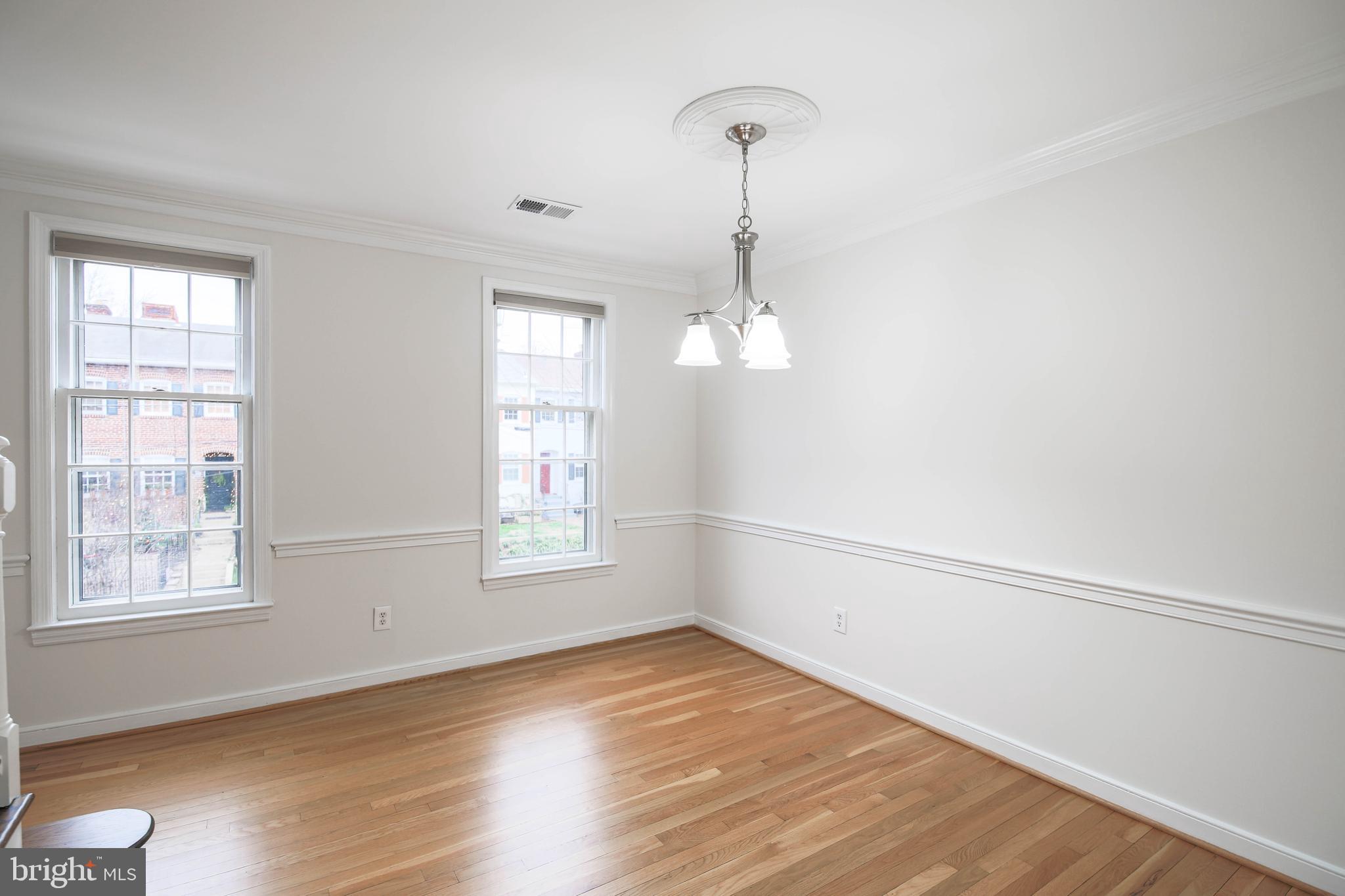 1243 Portner Road Alexandria, VA 22314 - Photo 24 of 53 Sunny dining room located off the kitchen