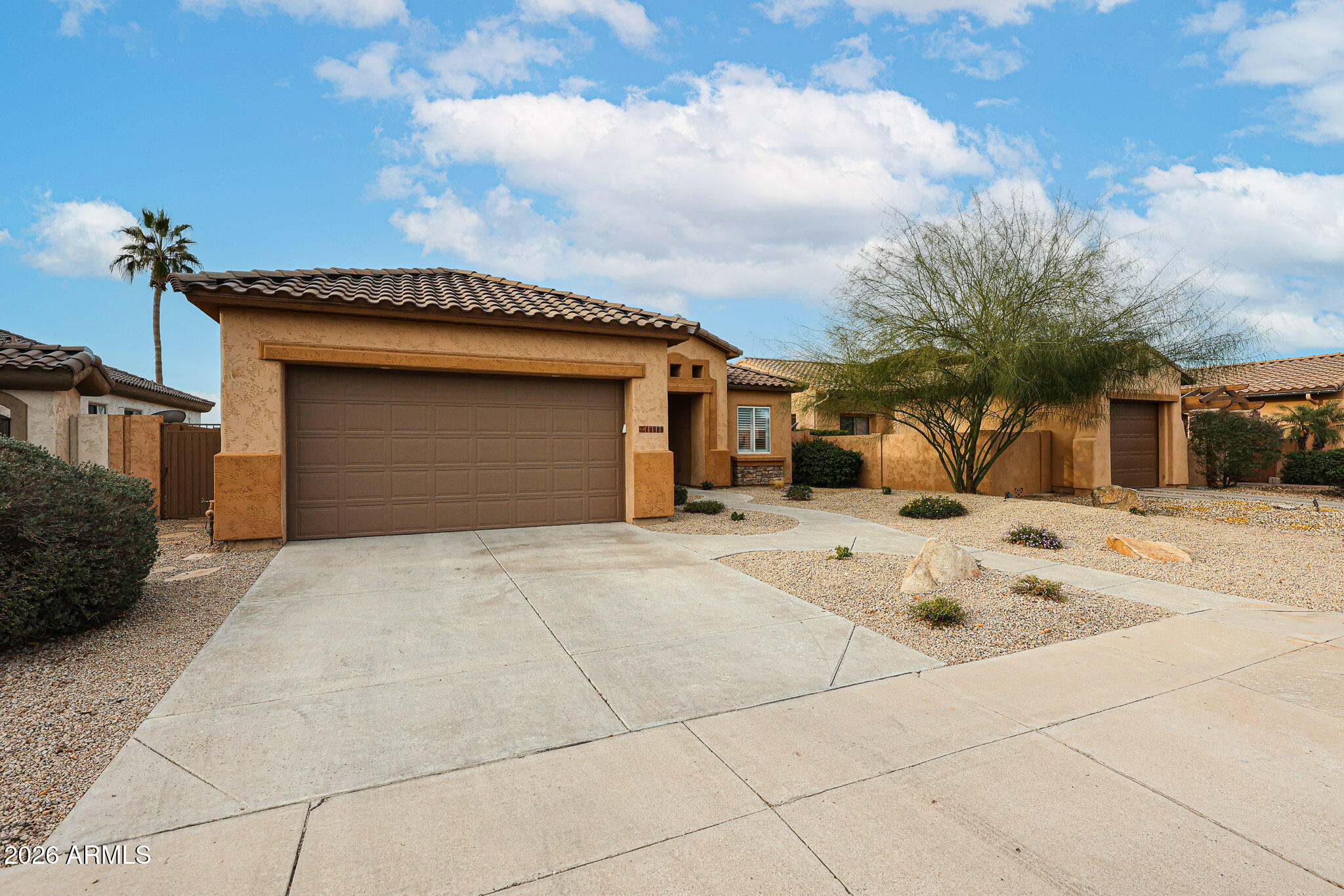14383 West Monte Vista Road Goodyear, AZ 85395 - Photo 2 of 44 2026-01-29 09.58.14